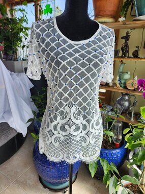 Coco Moda NWT White Lace Bead Embellished Short Sleeve Top Large